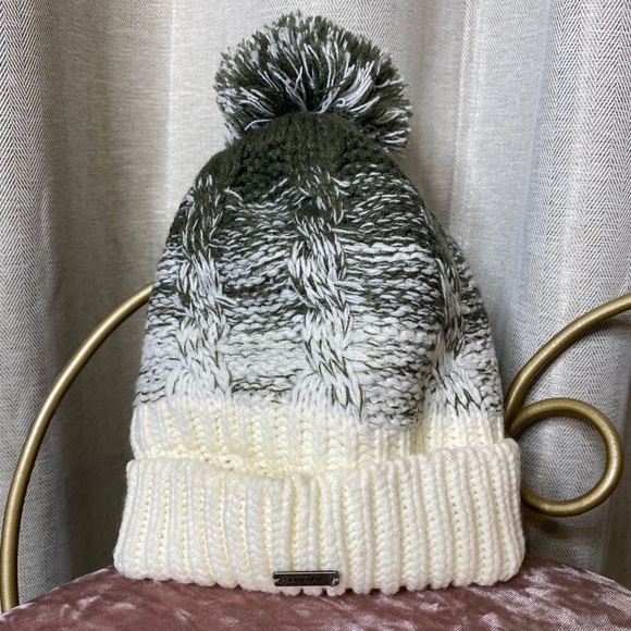 Dkny Accessories - DKNY Women’s Fleece Lined Knit Beanie